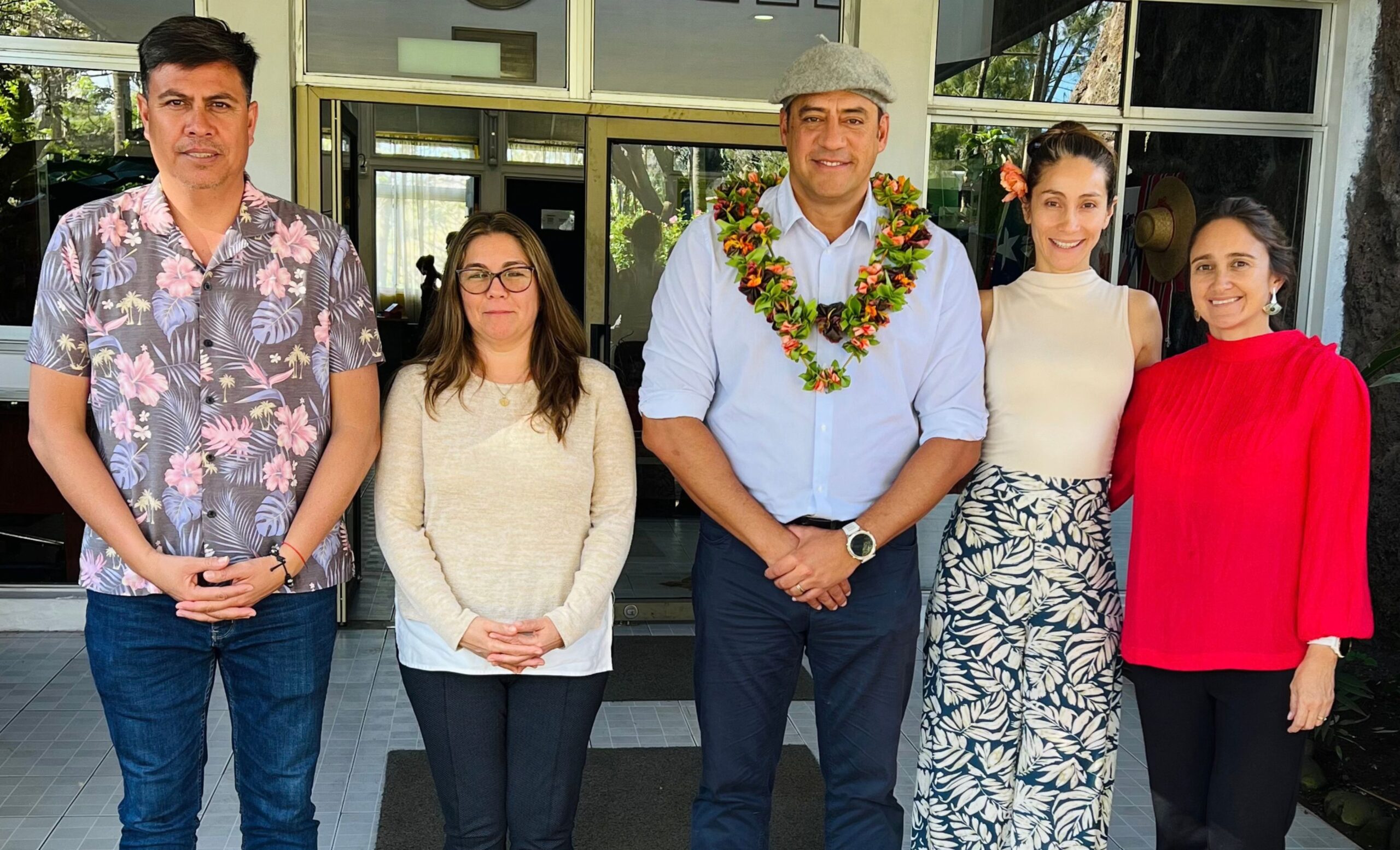 SLEP Hanga Roa fortalece coordinación con autoridades para avanzar en una educación con pertinencia para Rapa Nui