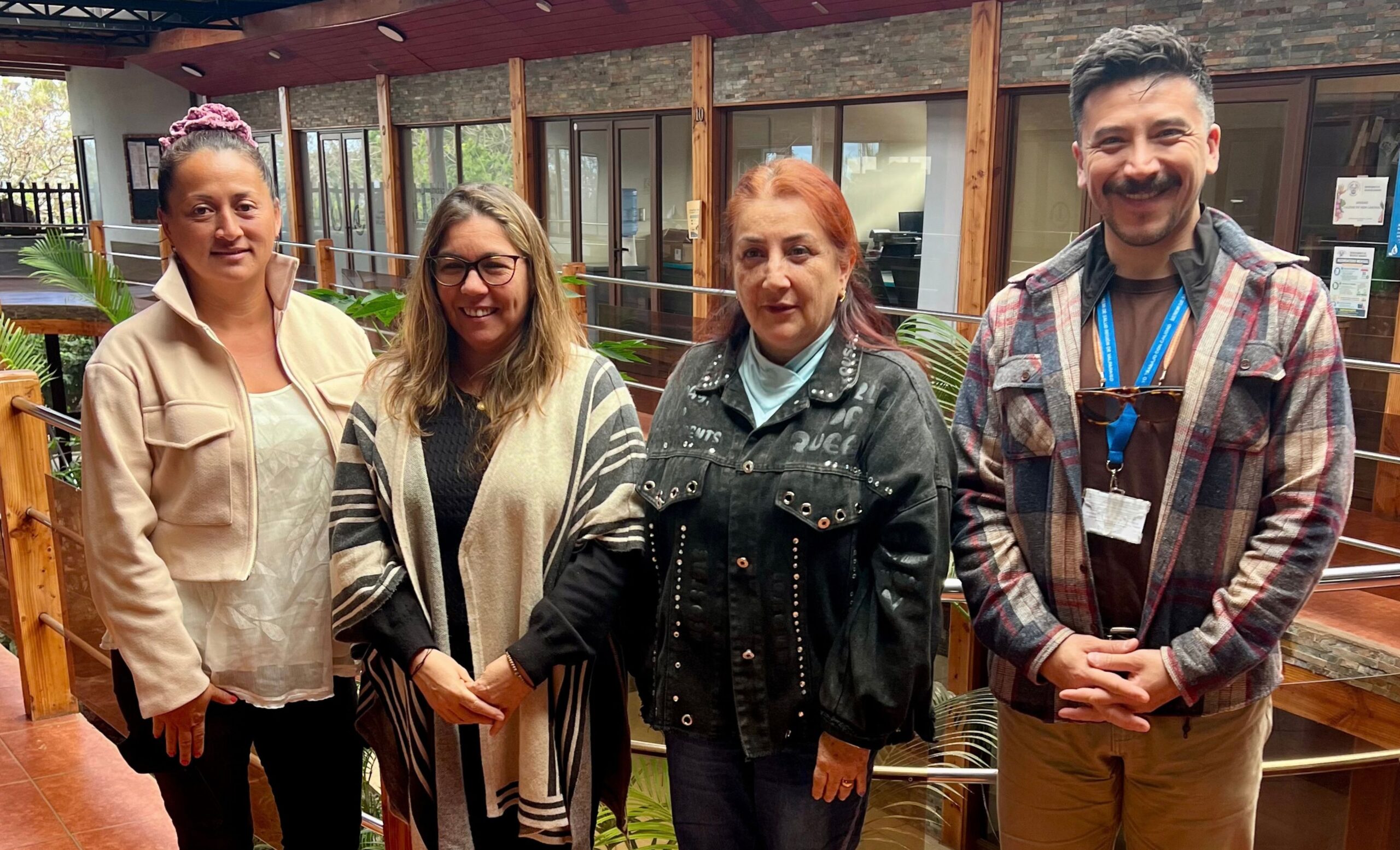 SLEP Hanga Roa se reunió con la Autoridad Sanitaria para abordar desafíos del traspaso educativo